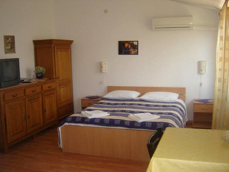 Adria Apartments Zadar Exterior foto