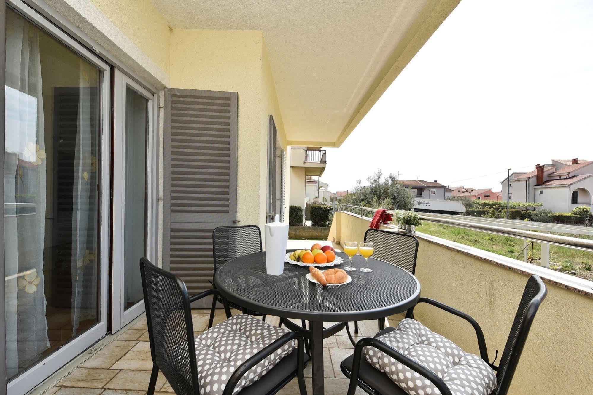 Adria Apartments Zadar Exterior foto